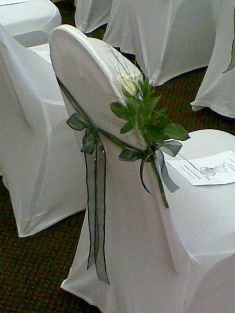 Aisle 2 Elizabeth Beukes and Dunley Liebenberg at Woodhill Country Club